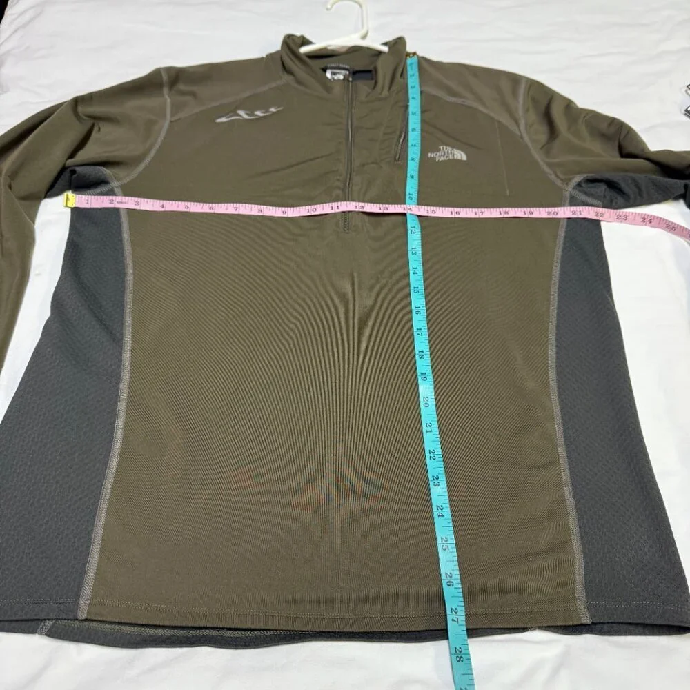 The North Face Flight Series 1/4 Zip Men’s‎ Large Olive Green Gray EUC